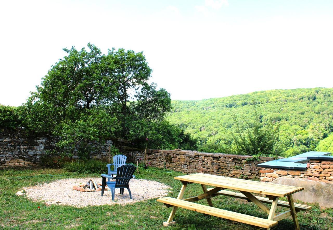 Hébergement de vacances Le Clos Des Pierres Rouges Burgy